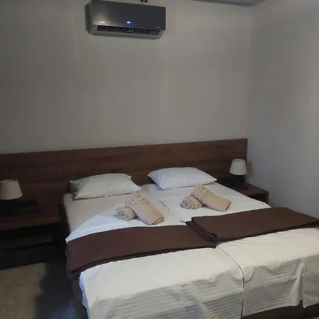 Apartmani Baumid Apatin Εξωτερικό φωτογραφία